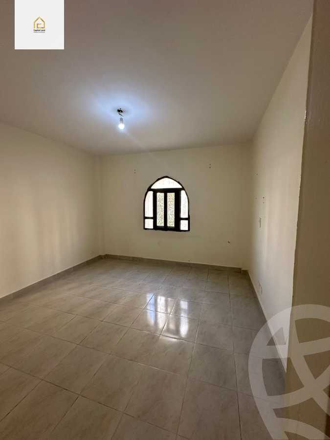 https://aqarmap.com.eg/ar/listing/5620642-for-sale-cairo-new-cairo-lrhb-city-phase-5-talaat-mostafa-st