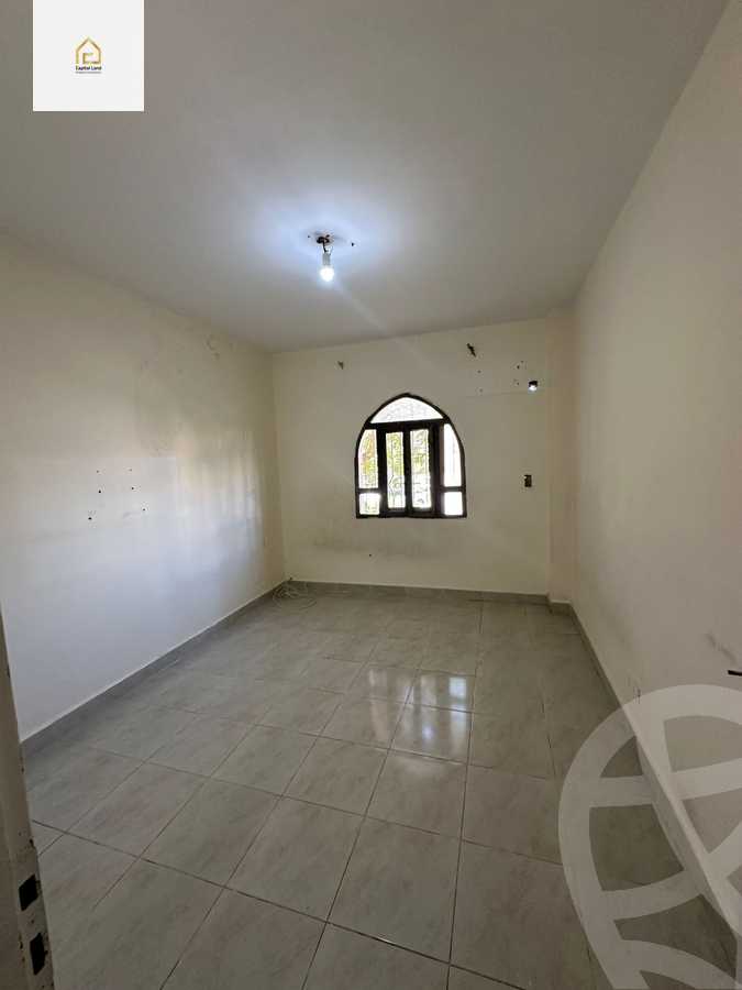 https://aqarmap.com.eg/ar/listing/5620642-for-sale-cairo-new-cairo-lrhb-city-phase-5-talaat-mostafa-st