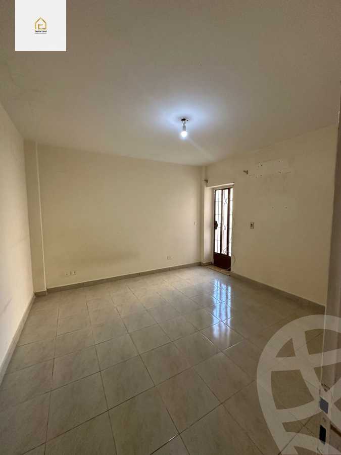 https://aqarmap.com.eg/ar/listing/5620642-for-sale-cairo-new-cairo-lrhb-city-phase-5-talaat-mostafa-st