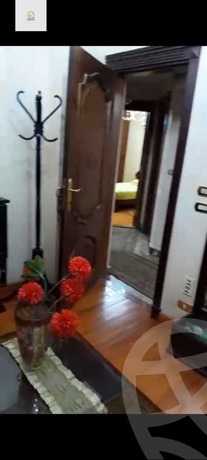 https://aqarmap.com.eg/en/listing/5623075-for-sale-cairo-new-cairo-lrhb-city-phase-4-mohammed-farid-st
