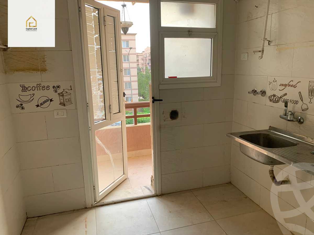 https://aqarmap.com.eg/en/listing/5623239-for-rent-cairo-new-cairo-lrhb-city-phase-4-mohammed-farid-st
