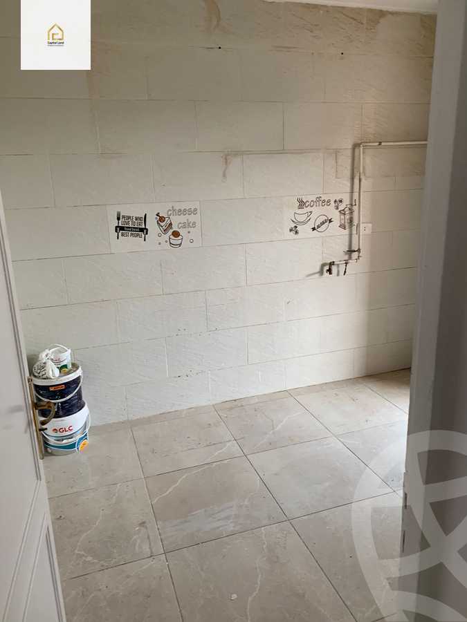 https://aqarmap.com.eg/en/listing/5623239-for-rent-cairo-new-cairo-lrhb-city-phase-4-mohammed-farid-st