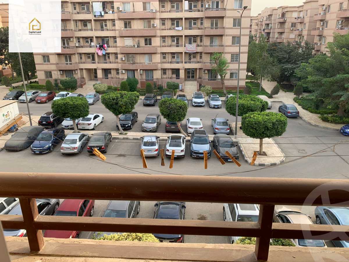 https://aqarmap.com.eg/en/listing/5623239-for-rent-cairo-new-cairo-lrhb-city-phase-4-mohammed-farid-st