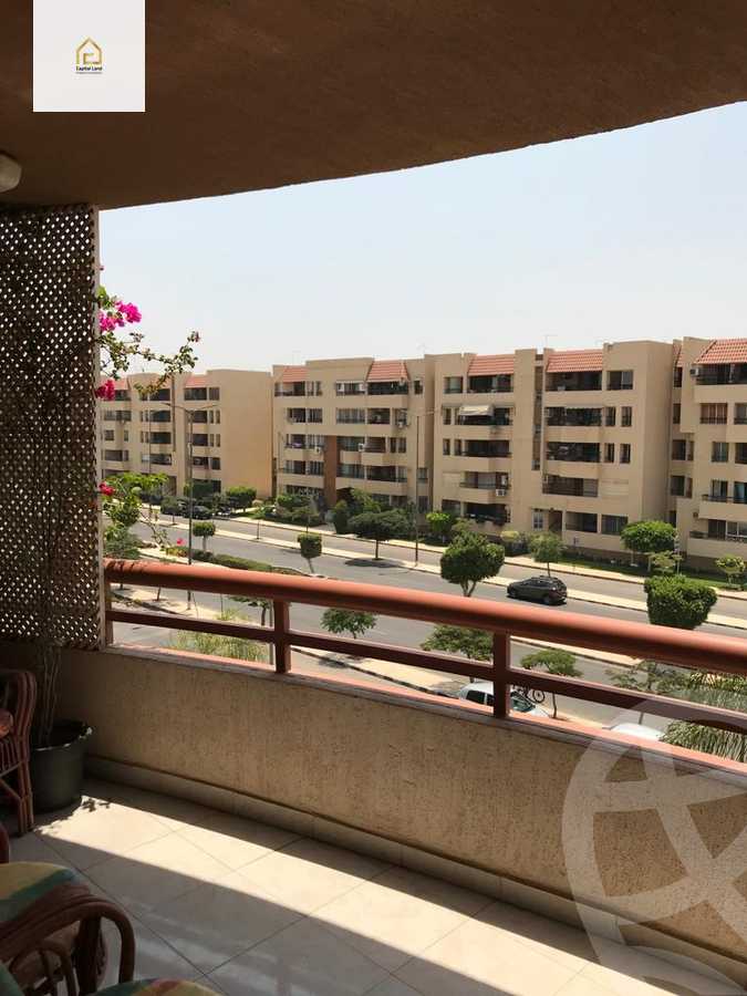 https://aqarmap.com.eg/en/listing/5627480-for-sale-cairo-new-cairo-lrhb-city-phase-4-mostafa-el-nahaas-st