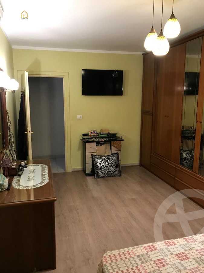 https://aqarmap.com.eg/en/listing/5627480-for-sale-cairo-new-cairo-lrhb-city-phase-4-mostafa-el-nahaas-st