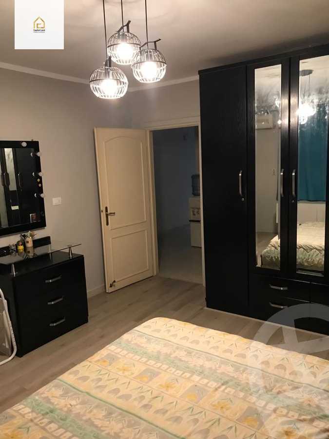 https://aqarmap.com.eg/en/listing/5627480-for-sale-cairo-new-cairo-lrhb-city-phase-4-mostafa-el-nahaas-st
