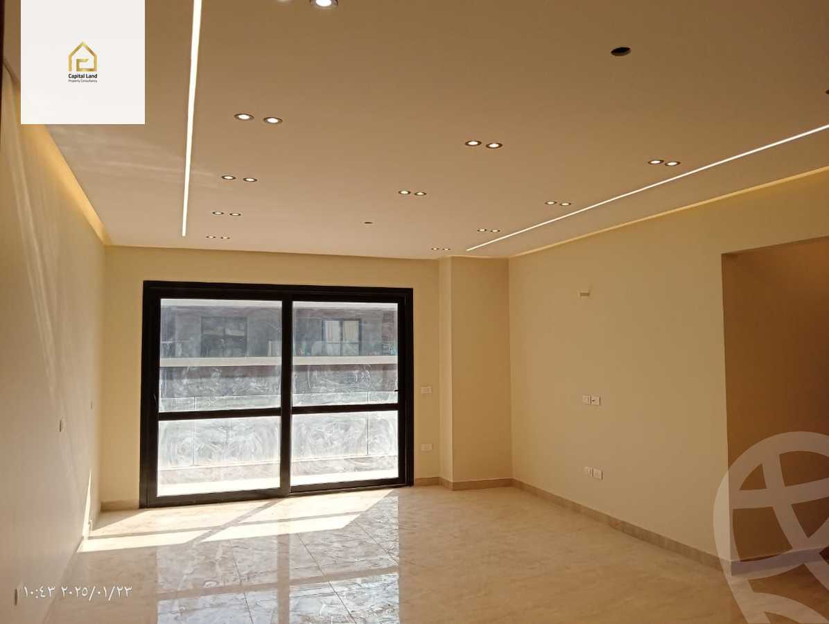 https://aqarmap.com.eg/en/listing/5635559-for-rent-cairo-new-cairo-compounds-el-patio-oro