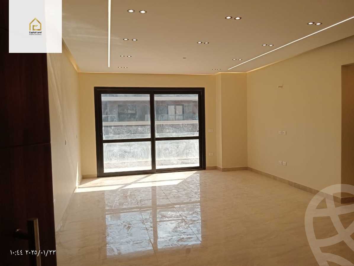 https://aqarmap.com.eg/en/listing/5635559-for-rent-cairo-new-cairo-compounds-el-patio-oro