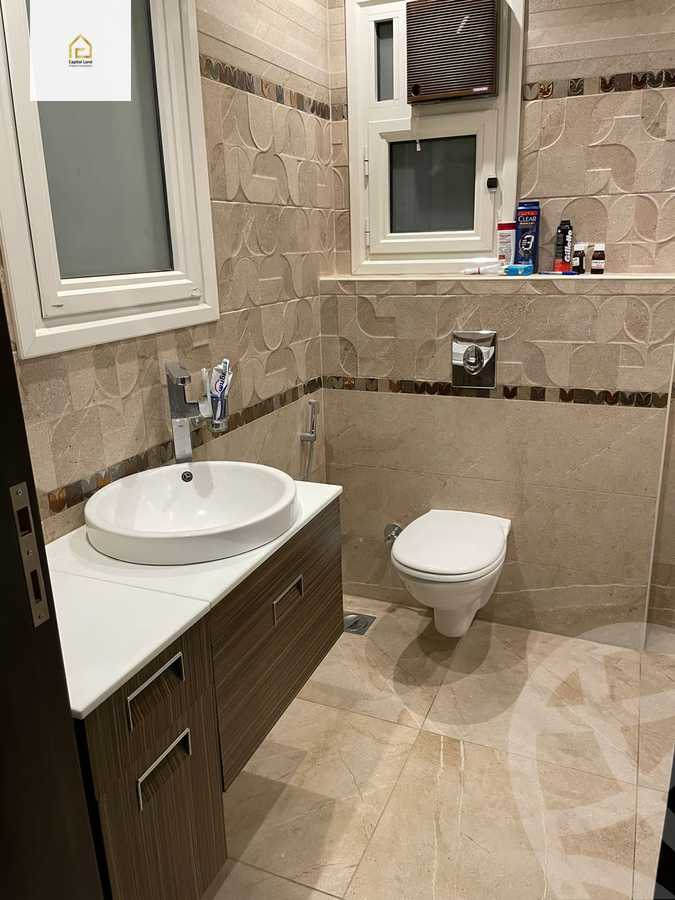 https://aqarmap.com.eg/ar/listing/5638176-for-rent-cairo-new-cairo-compounds-mountain-view-hyde-park