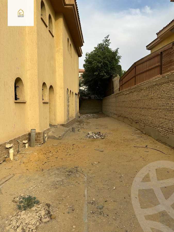 https://aqarmap.com.eg/en/listing/5641147-for-sale-cairo-new-cairo-lrhb-city-rehab-hills