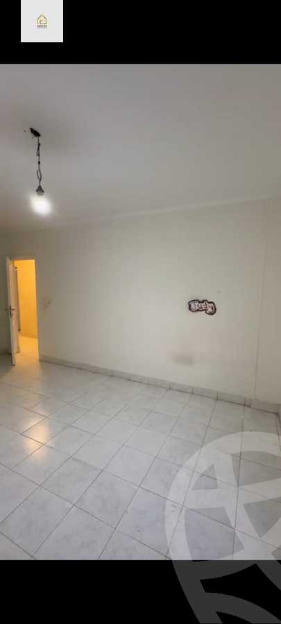 https://aqarmap.com.eg/en/listing/5647480-for-rent-cairo-new-cairo-lrhb-city-phase-1-ali-amin-st