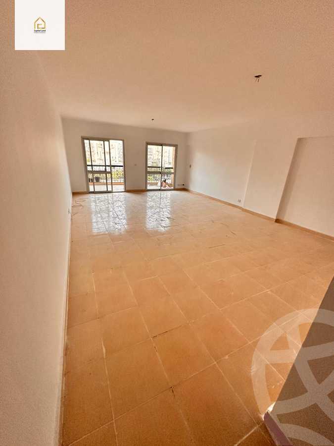 https://aqarmap.com.eg/en/listing/5649680-for-rent-cairo-new-cairo-lrhb-city-mtdd-lrhb-phase-8
