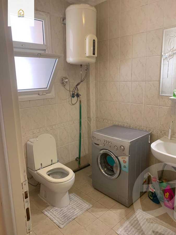 https://aqarmap.com.eg/en/listing/5650792-for-sale-cairo-new-cairo-lrhb-city-phase-4-mohammed-farid-st