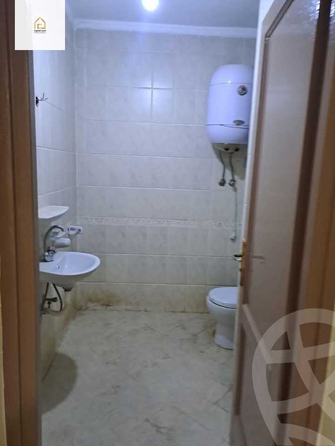 https://aqarmap.com.eg/ar/listing/5650855-for-rent-cairo-new-cairo-lrhb-city-phase-5-ibn-al-nafees-st