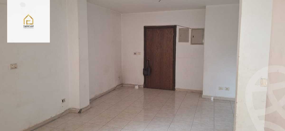 https://aqarmap.com.eg/en/listing/5651325-for-rent-cairo-new-cairo-lrhb-city-phase-4-mostafa-el-nahaas-st