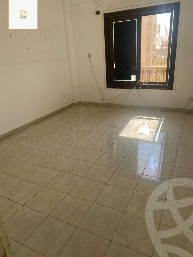 https://aqarmap.com.eg/en/listing/5657129-for-rent-cairo-new-cairo-lrhb-city-phase-5