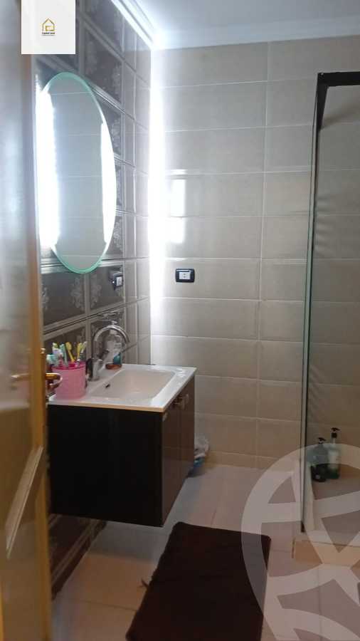 https://aqarmap.com.eg/en/listing/5657257-for-sale-cairo-new-cairo-lrhb-city-phase-5-ibn-al-nafees-st