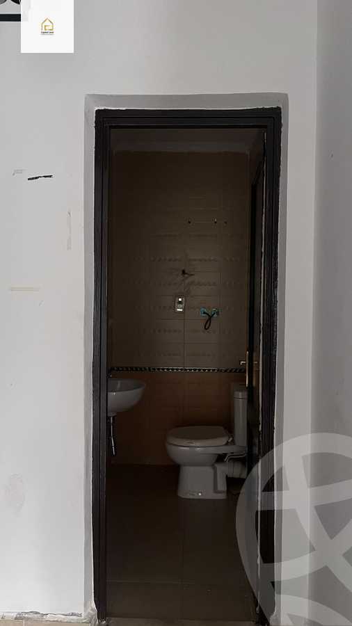https://aqarmap.com.eg/en/listing/5657922-for-sale-cairo-new-cairo-lrhb-city-phase-4-mostafa-el-nahaas-st
