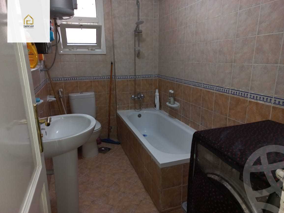 https://aqarmap.com.eg/en/listing/5661536-for-sale-cairo-new-cairo-lrhb-city-phase-8