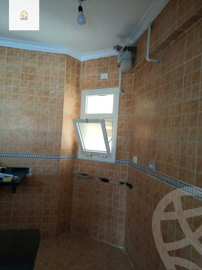 https://aqarmap.com.eg/en/listing/5661601-for-sale-cairo-new-cairo-lrhb-city-phase-8
