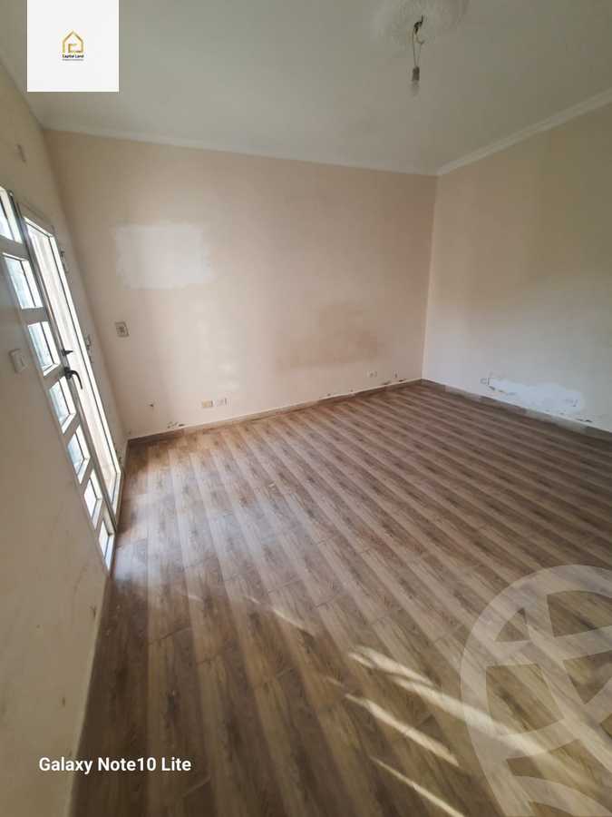 https://aqarmap.com.eg/en/listing/5662476-for-rent-cairo-new-cairo-lrhb-city-phase-1-taha-hussein-st