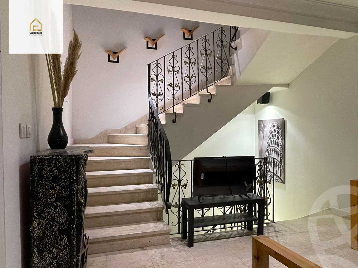 https://aqarmap.com.eg/ar/listing/5662673-for-sale-cairo-new-cairo-lrhb-city-phase-1-ahmed-rami-st