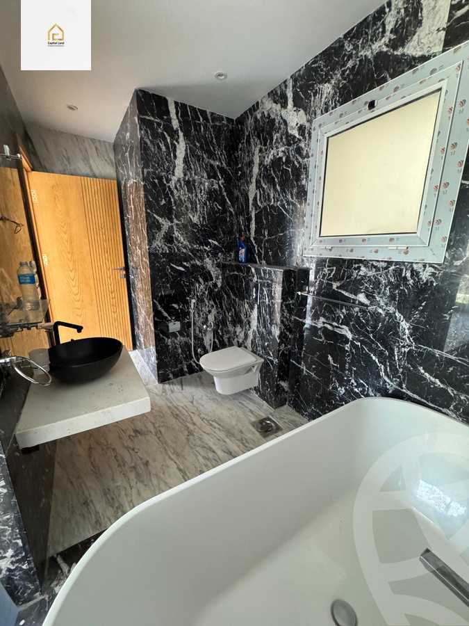 https://aqarmap.com.eg/ar/listing/5662928-for-rent-cairo-new-cairo-compounds-hyde-park-cluster-1-hyde-park