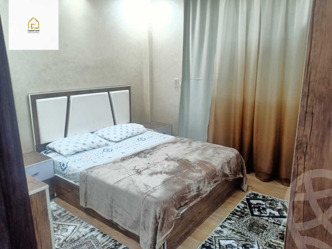 https://aqarmap.com.eg/en/listing/5663269-for-rent-cairo-new-cairo-lrhb-city-phase-5-talaat-mostafa-st