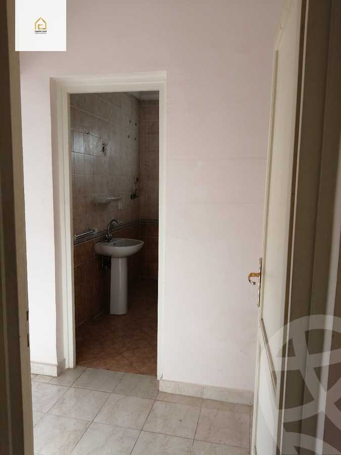https://aqarmap.com.eg/ar/listing/5670869-for-sale-cairo-new-cairo-lrhb-city-phase-5