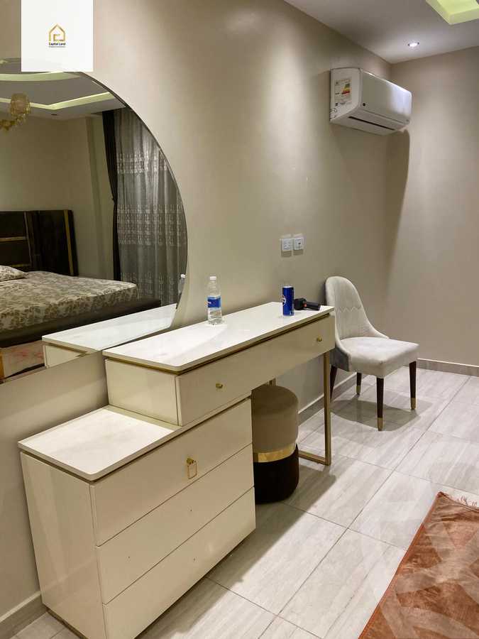 https://aqarmap.com.eg/en/listing/5677347-for-rent-cairo-new-cairo-lrhb-city-phase-5