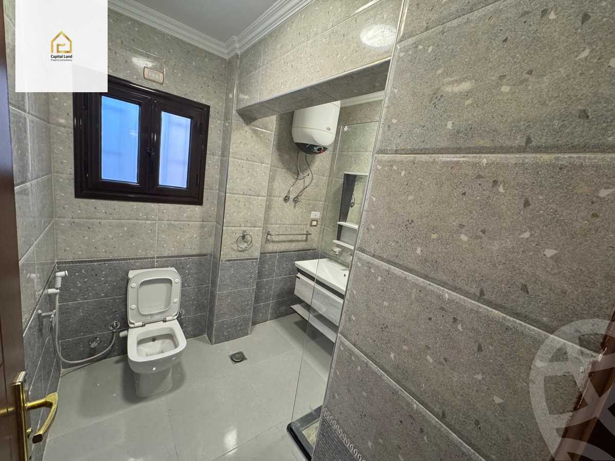 https://aqarmap.com.eg/en/listing/5684026-for-rent-cairo-new-cairo-lrhb-city-phase-5-talaat-mostafa-st