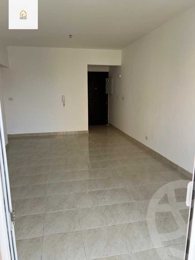 https://aqarmap.com.eg/en/listing/5684211-for-sale-cairo-new-cairo-lrhb-city-mtdd-lrhb-phase-7