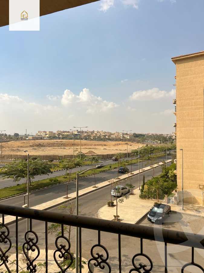 https://aqarmap.com.eg/en/listing/5684211-for-sale-cairo-new-cairo-lrhb-city-mtdd-lrhb-phase-7