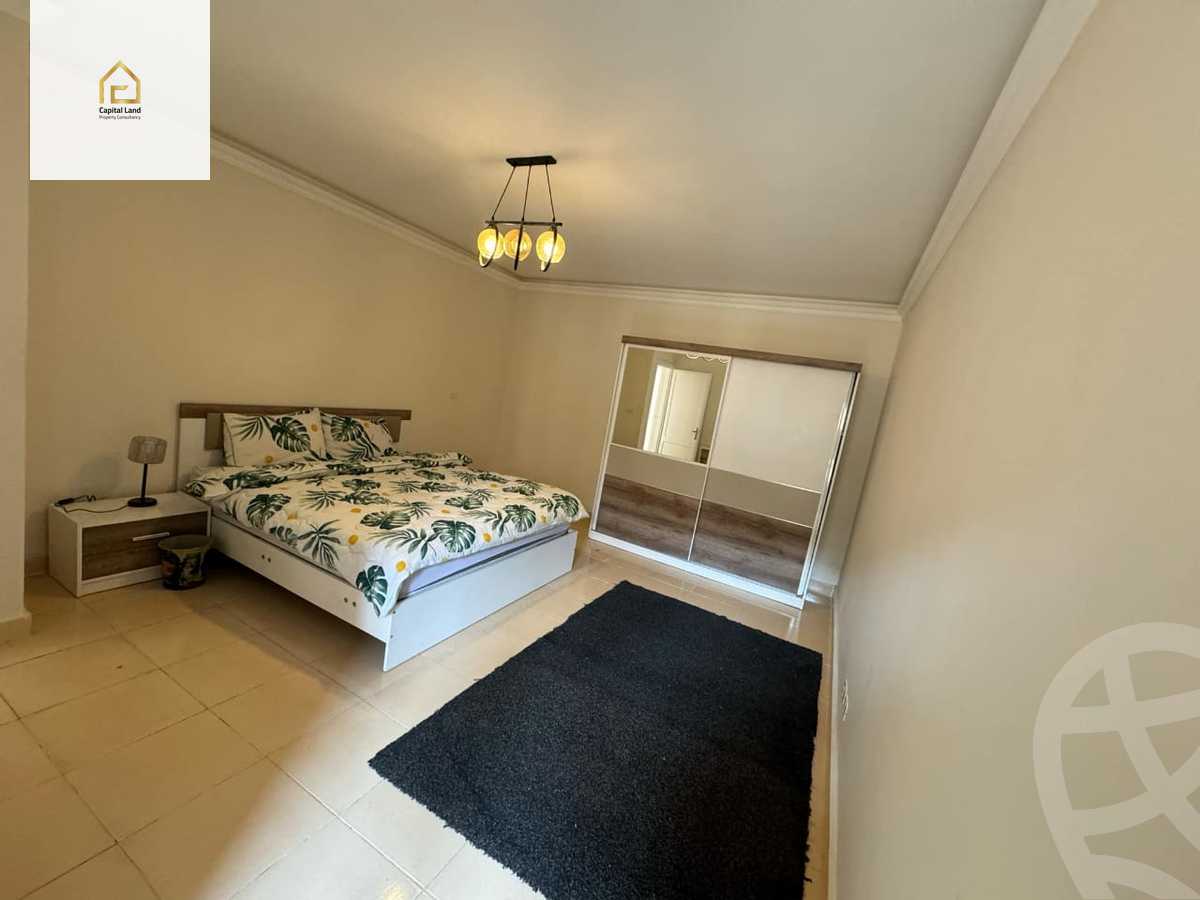 https://aqarmap.com.eg/en/listing/5684340-for-rent-cairo-new-cairo-lrhb-city-phase-8