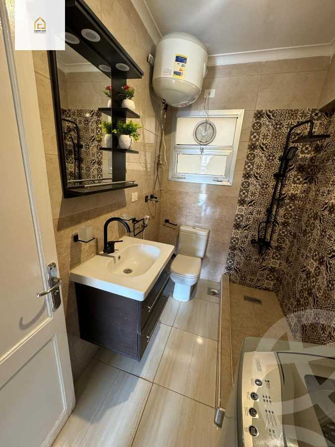 https://aqarmap.com.eg/en/listing/5684340-for-rent-cairo-new-cairo-lrhb-city-phase-8