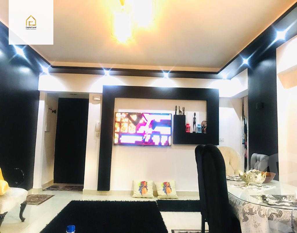 https://aqarmap.com.eg/en/listing/5684457-for-rent-cairo-new-cairo-lrhb-city-mtdd-lrhb-phase-8