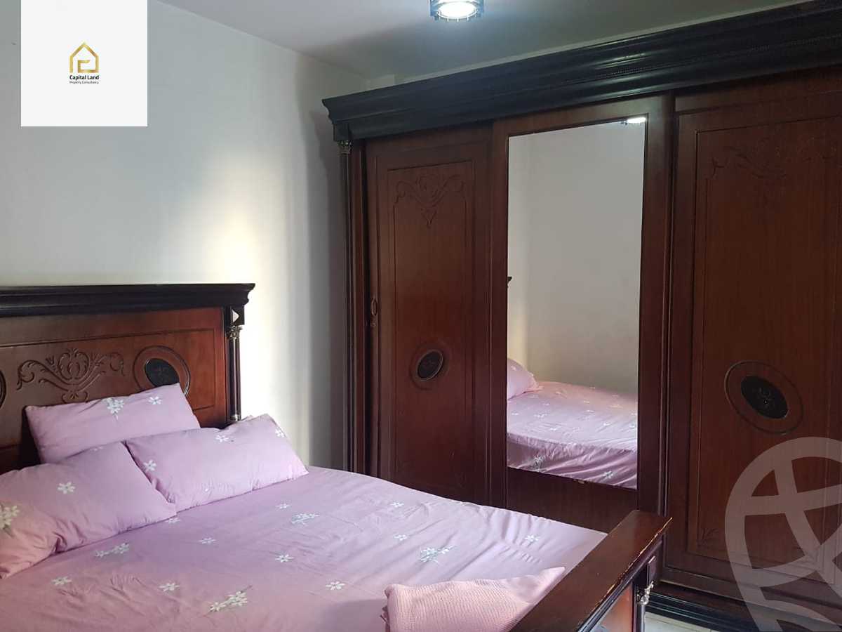 https://aqarmap.com.eg/en/listing/5687253-for-rent-cairo-new-cairo-lrhb-city-phase-2-osama-ibn-zaid-st