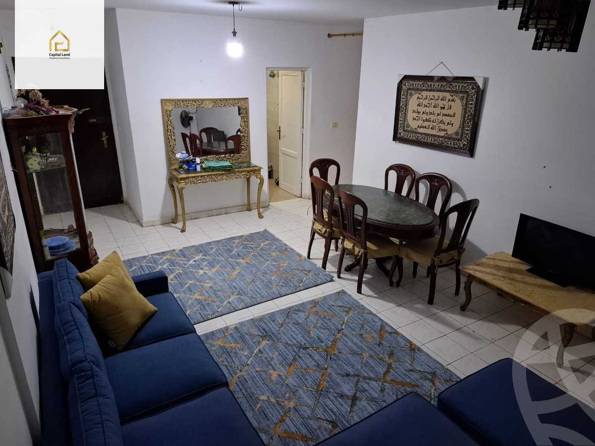 https://aqarmap.com.eg/en/listing/5687253-for-rent-cairo-new-cairo-lrhb-city-phase-2-osama-ibn-zaid-st