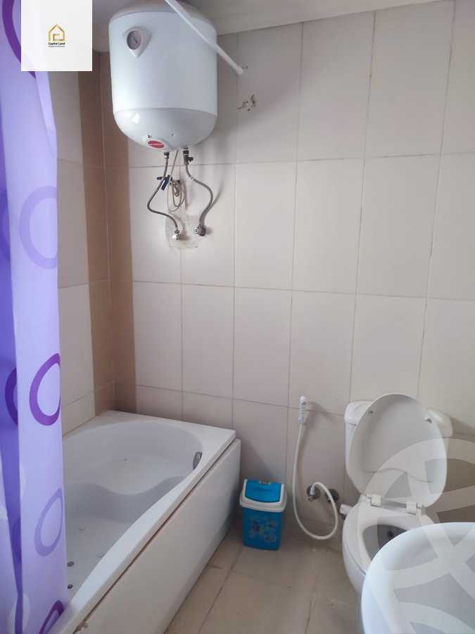 https://aqarmap.com.eg/ar/listing/5690669-for-rent-cairo-new-cairo-lrhb-city-phase-5-talaat-mostafa-st