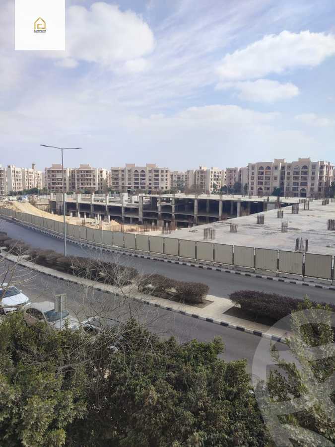 https://aqarmap.com.eg/ar/listing/5690669-for-rent-cairo-new-cairo-lrhb-city-phase-5-talaat-mostafa-st