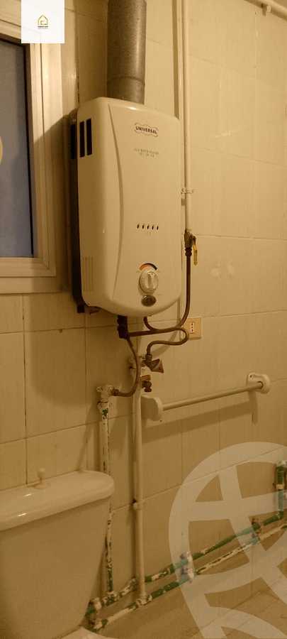 https://aqarmap.com.eg/ar/listing/5690691-for-rent-cairo-new-cairo-lrhb-city-phase-2-osama-ibn-zaid-st
