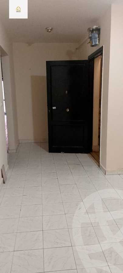 https://aqarmap.com.eg/ar/listing/5690691-for-rent-cairo-new-cairo-lrhb-city-phase-2-osama-ibn-zaid-st