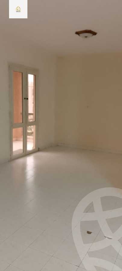 https://aqarmap.com.eg/ar/listing/5690691-for-rent-cairo-new-cairo-lrhb-city-phase-2-osama-ibn-zaid-st