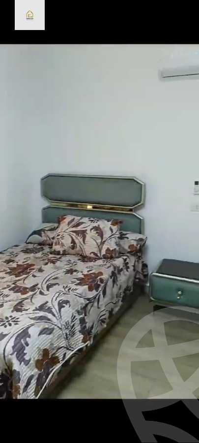https://aqarmap.com.eg/en/listing/5696398-for-sale-cairo-new-cairo-lrhb-city-mtdd-lrhb-phase-7