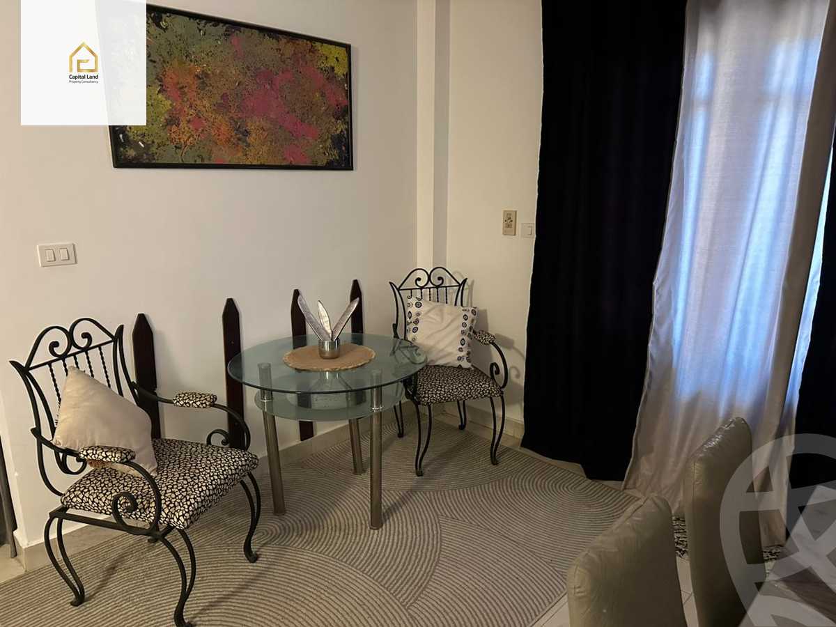 https://aqarmap.com.eg/en/listing/5696481-for-sale-cairo-new-cairo-lrhb-city-phase-5-talaat-mostafa-st