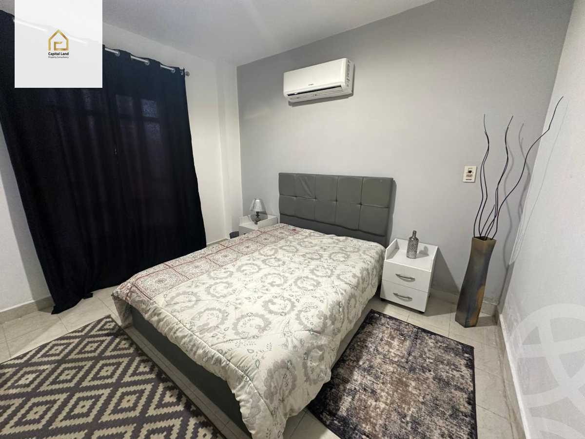 https://aqarmap.com.eg/en/listing/5696481-for-sale-cairo-new-cairo-lrhb-city-phase-5-talaat-mostafa-st