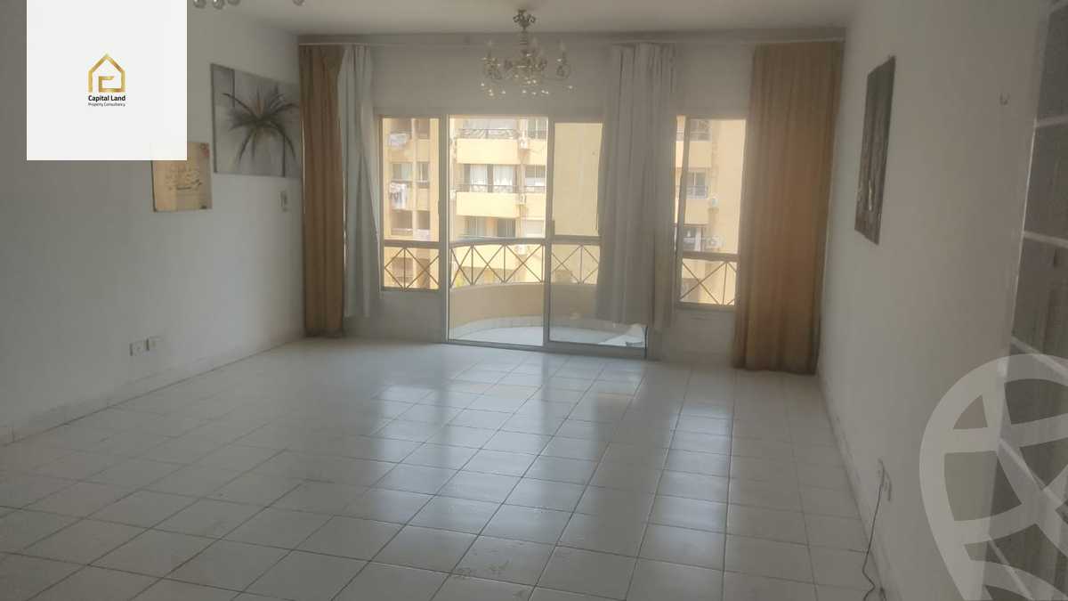 https://aqarmap.com.eg/en/listing/5696520-for-sale-cairo-new-cairo-lrhb-city-phase-3-umm-kolthom-st
