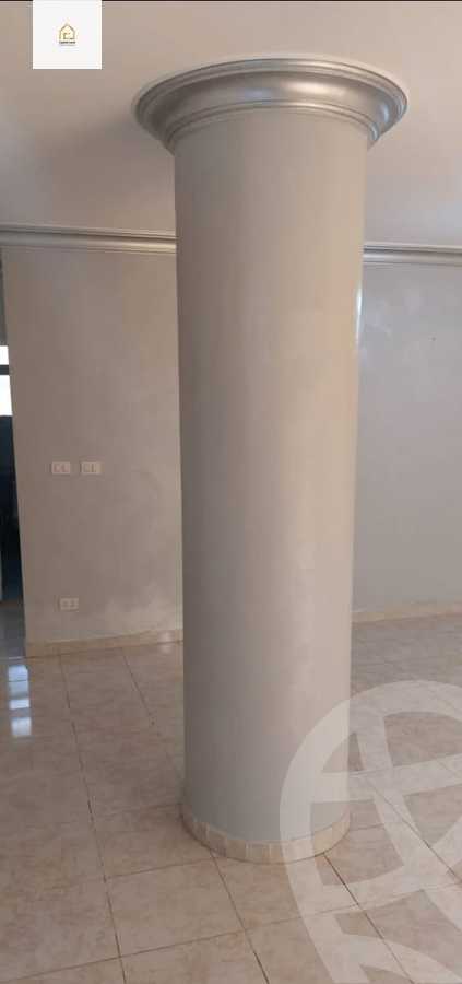 https://aqarmap.com.eg/en/listing/5708050-for-sale-cairo-new-cairo-lrhb-city-phase-4-mohammed-farid-st