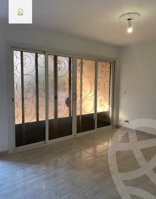 https://aqarmap.com.eg/en/listing/5711408-for-sale-cairo-new-cairo-lrhb-city-phase-4-mohammed-farid-st