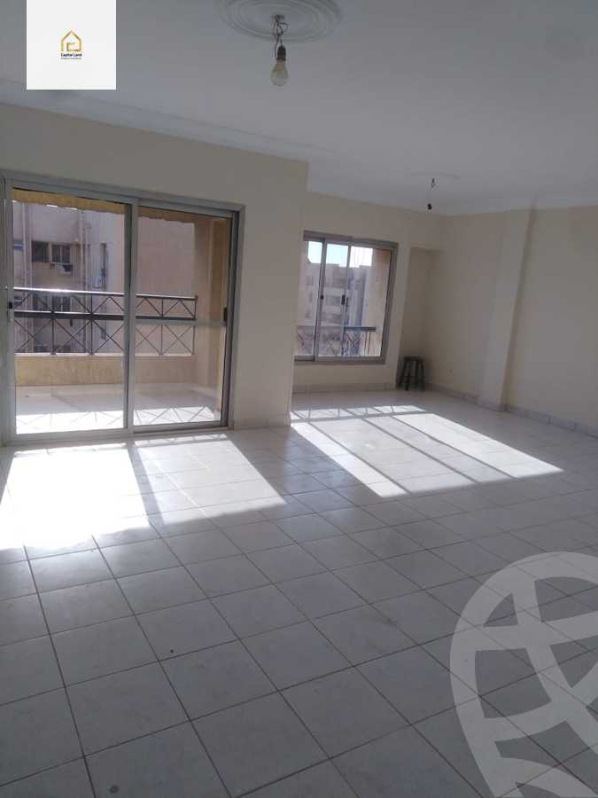 https://aqarmap.com.eg/en/listing/5711607-for-sale-cairo-new-cairo-lrhb-city-phase-1-ahmed-rami-st